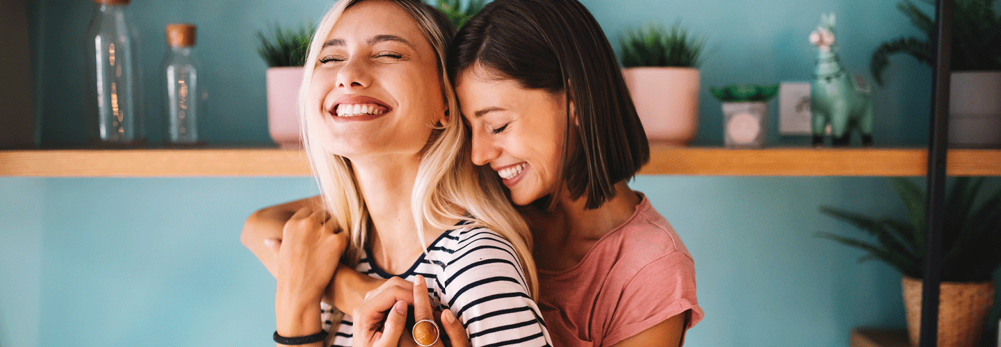 couple-searching-for-refinance-home-loans